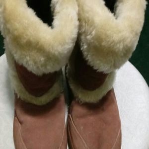 Leather and faux trim Boot's